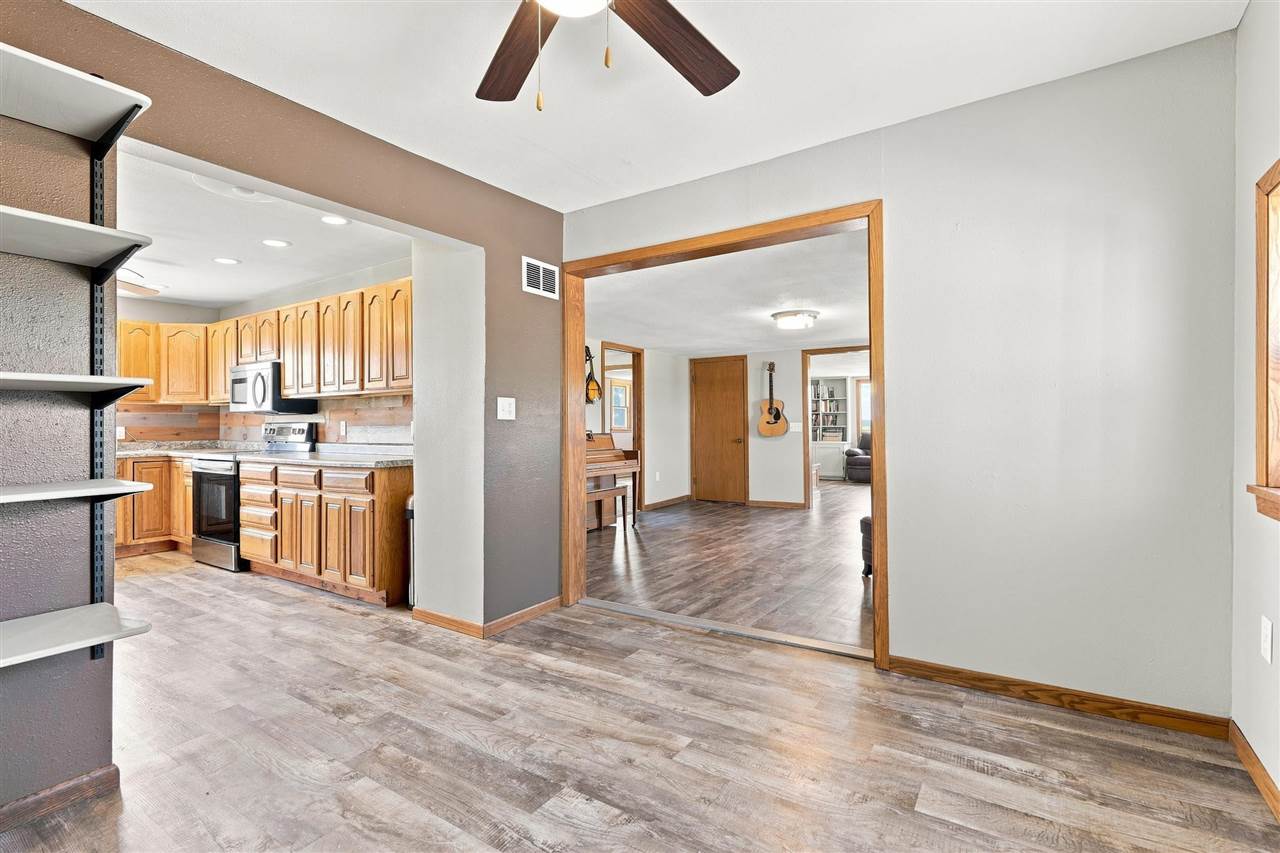 3162 R Avenue North English IA 52316