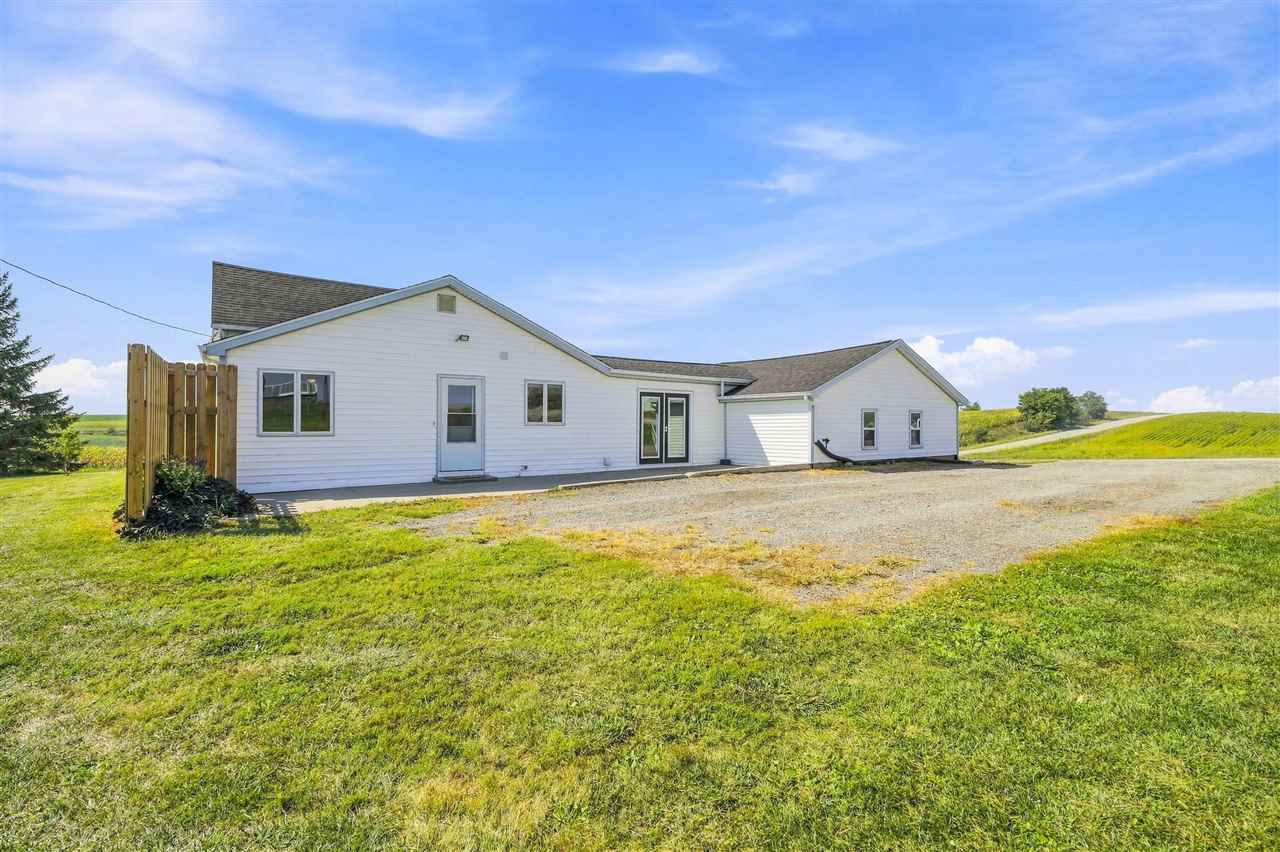 3162 R Avenue North English IA 52316