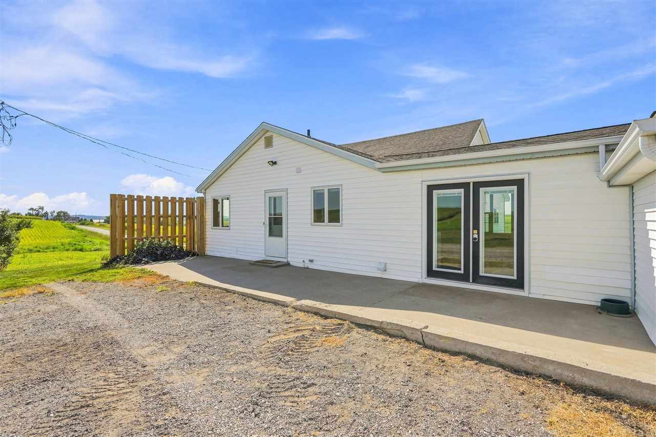 3162 R Avenue North English IA 52316