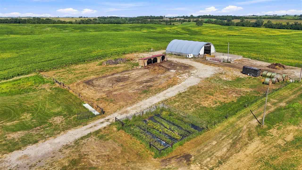 3162 R Avenue North English IA 52316