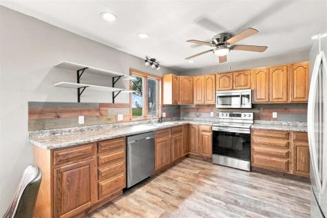 3162 R Avenue North English IA 52316