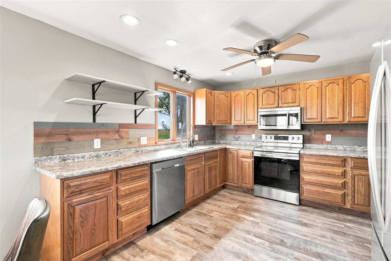 3162 R Avenue North English IA 52316