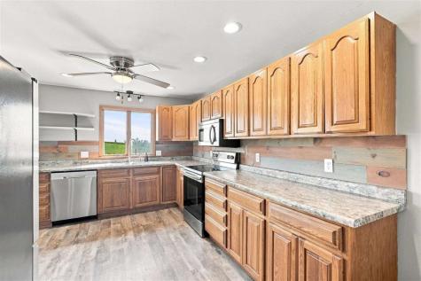 3162 R Avenue North English IA 52316