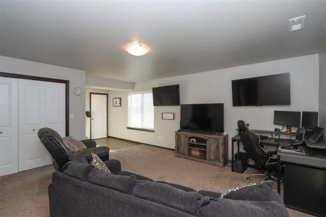 1247 Mary Lane North Liberty IA 52317