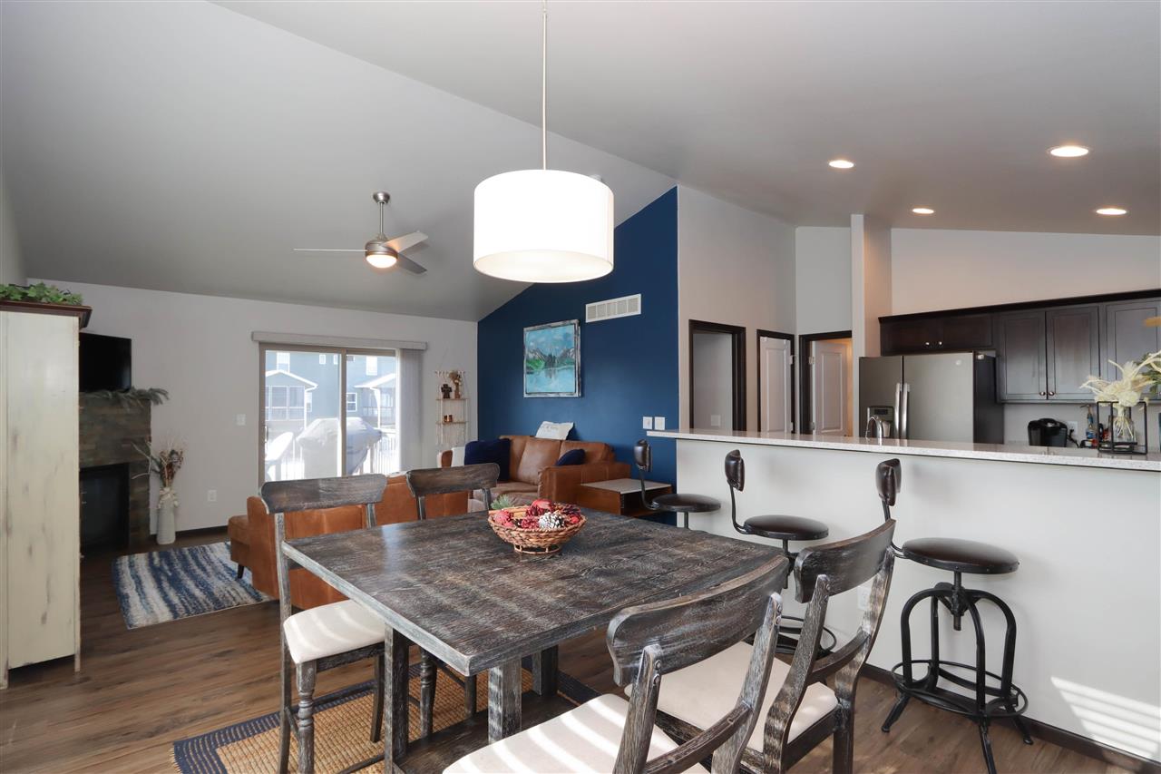 1247 Mary Lane North Liberty IA 52317