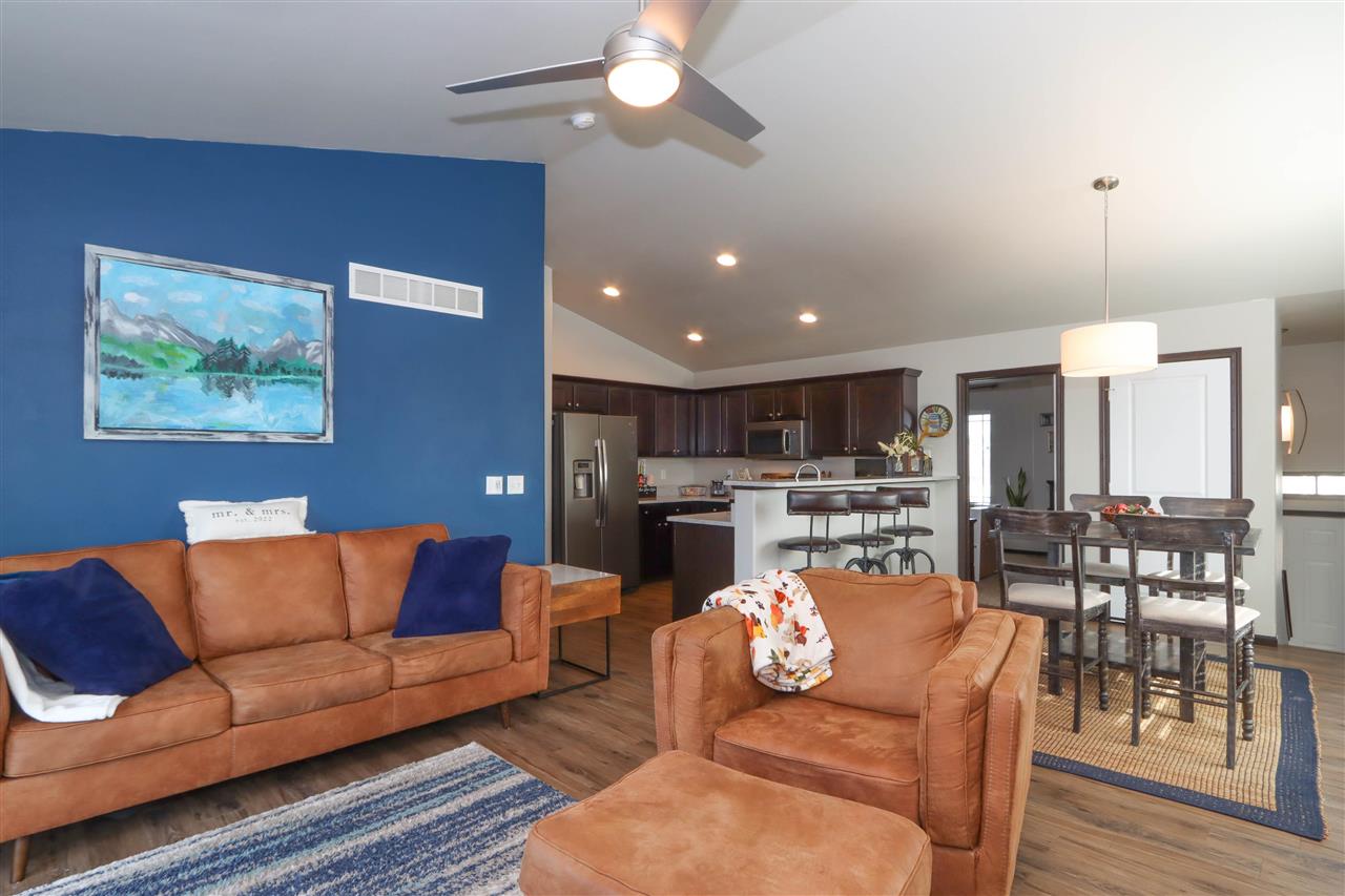 1247 Mary Lane North Liberty IA 52317