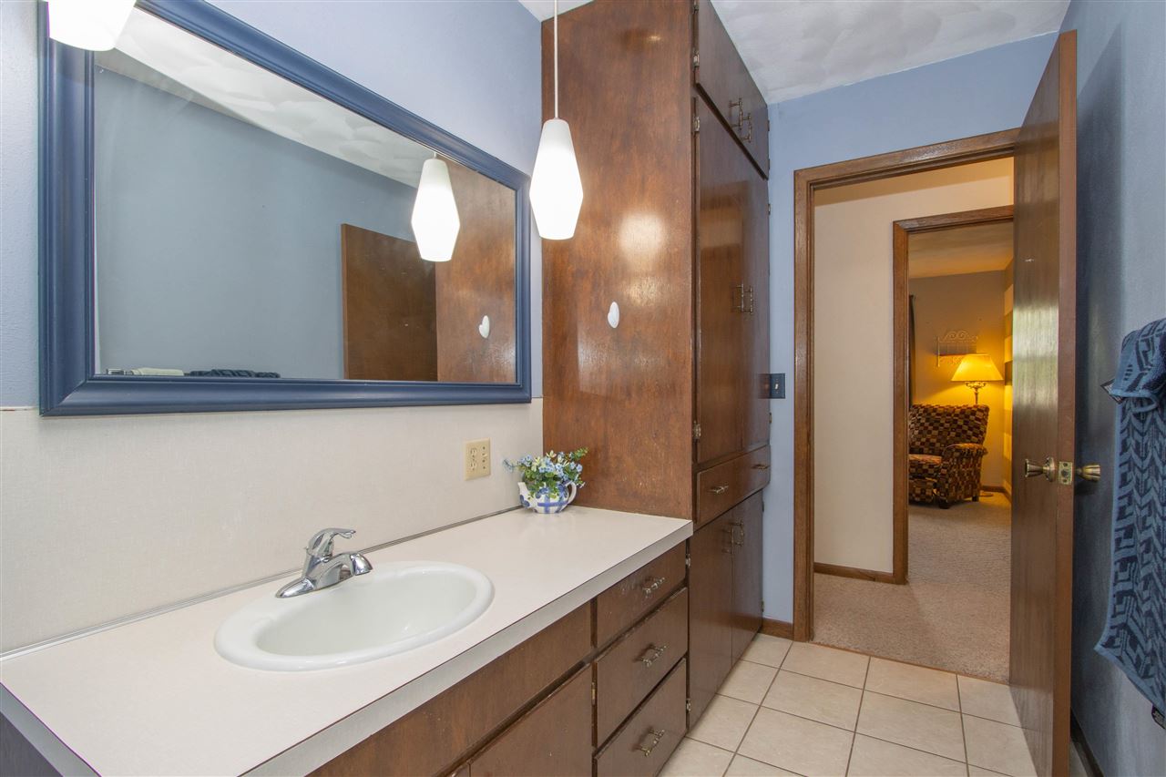 1505 N 6th Avenue Washington IA 52353