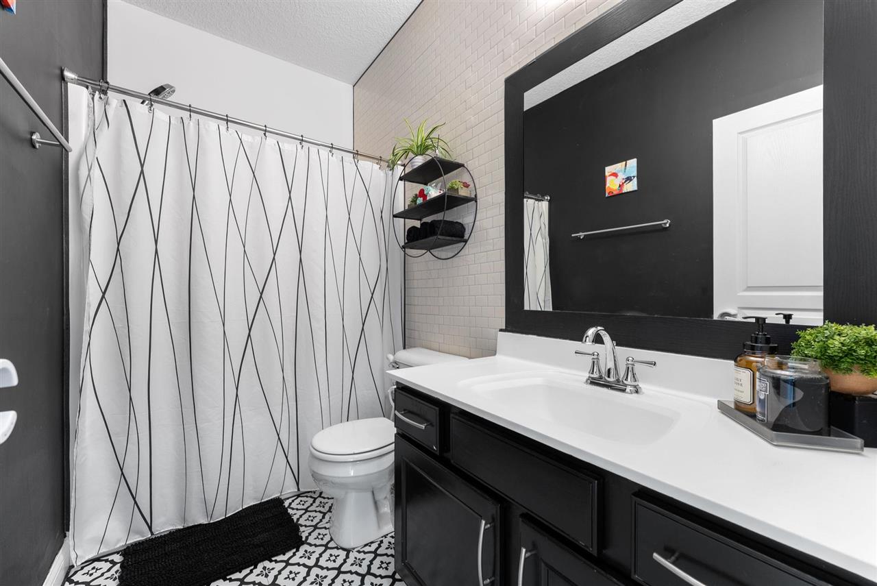 4390 Tranquility Trail Bettendorf IA 52722