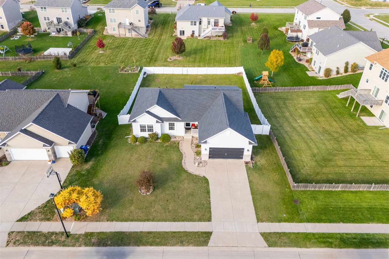 4390 Tranquility Trail Bettendorf IA 52722