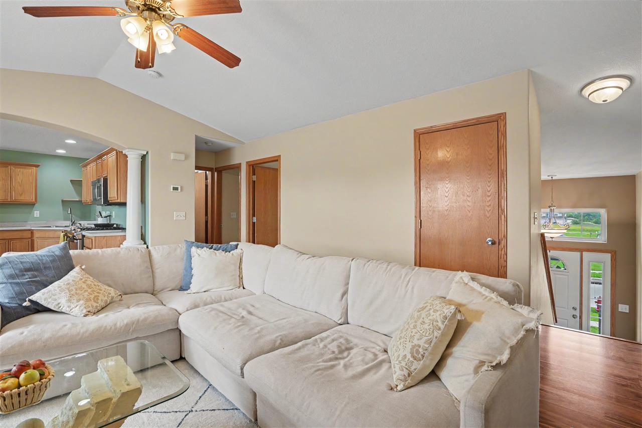1582 Deerfield Drive North Liberty IA 52317