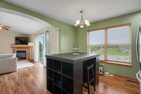 1582 Deerfield Drive North Liberty IA 52317