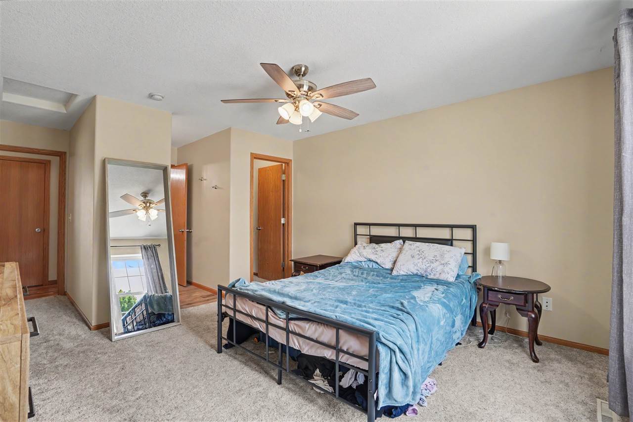 1582 Deerfield Drive North Liberty IA 52317
