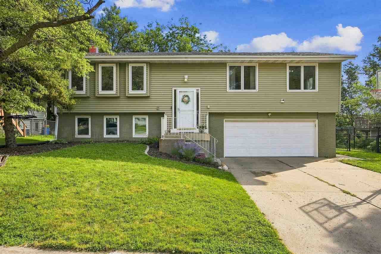 84 Amhurst Street Iowa City IA 52245