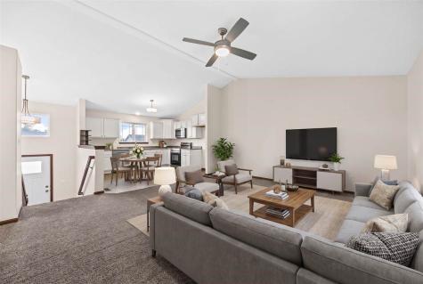 2012 SW Holly Meadow Avenue Cedar Rapids IA 52404