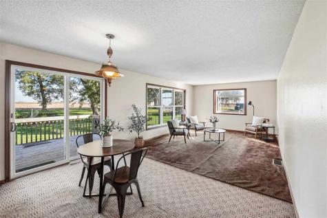 2374 G Avenue Ladora IA 52251