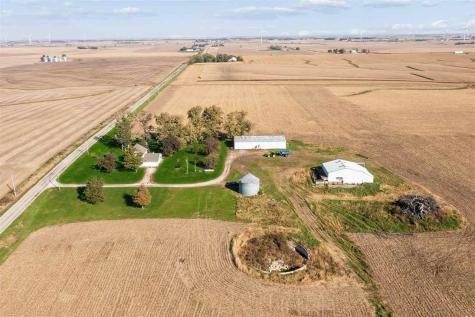 2374 G Avenue Ladora IA 52251