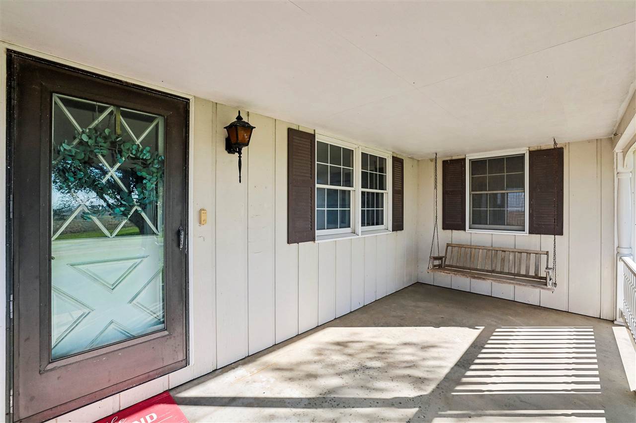2374 G Avenue Ladora IA 52251