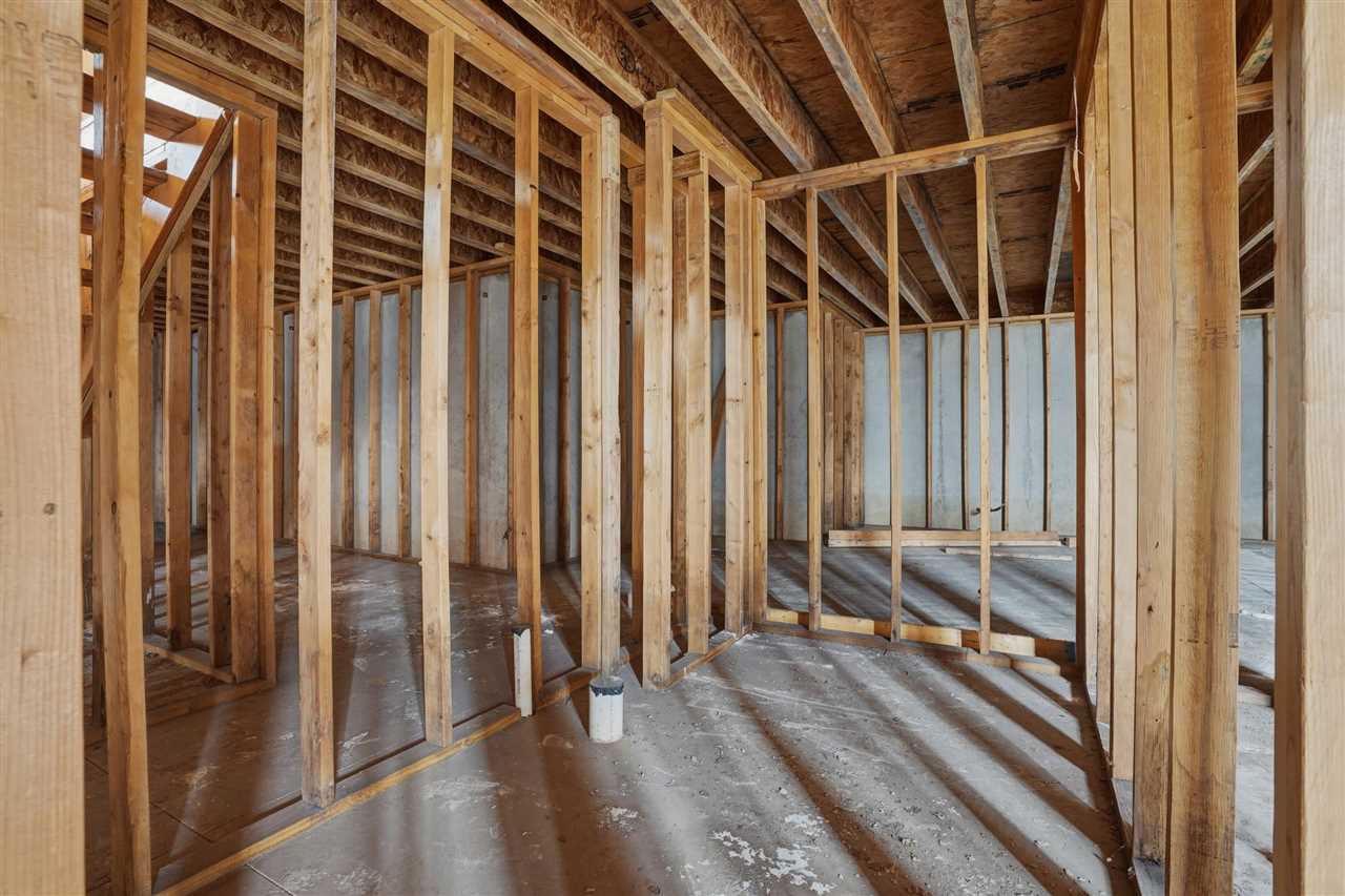 1895 Ashford Avenue Muscatine IA 52761