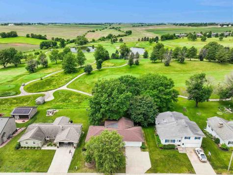 128 Country Club Road Williamsburg IA 52361