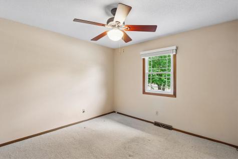 128 Country Club Road Williamsburg IA 52361
