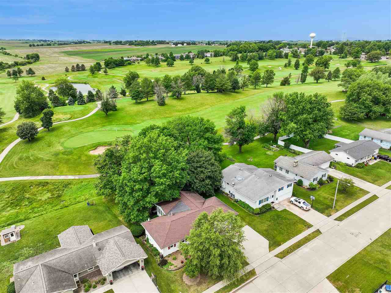 128 Country Club Road Williamsburg IA 52361