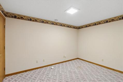 128 Country Club Road Williamsburg IA 52361