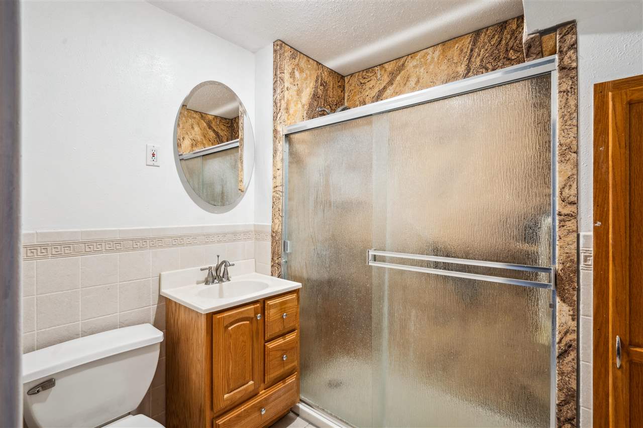 1715 7th Avenue Belle Plaine IA 52208