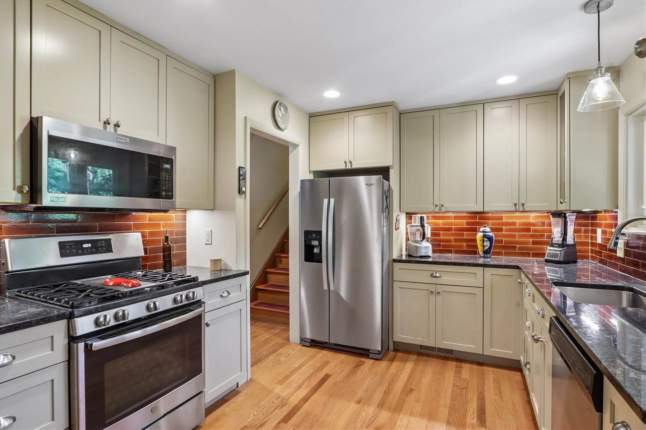 1429 Glendale Road Iowa City IA 52245
