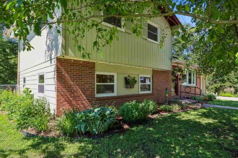 1429 Glendale Road Iowa City IA 52245
