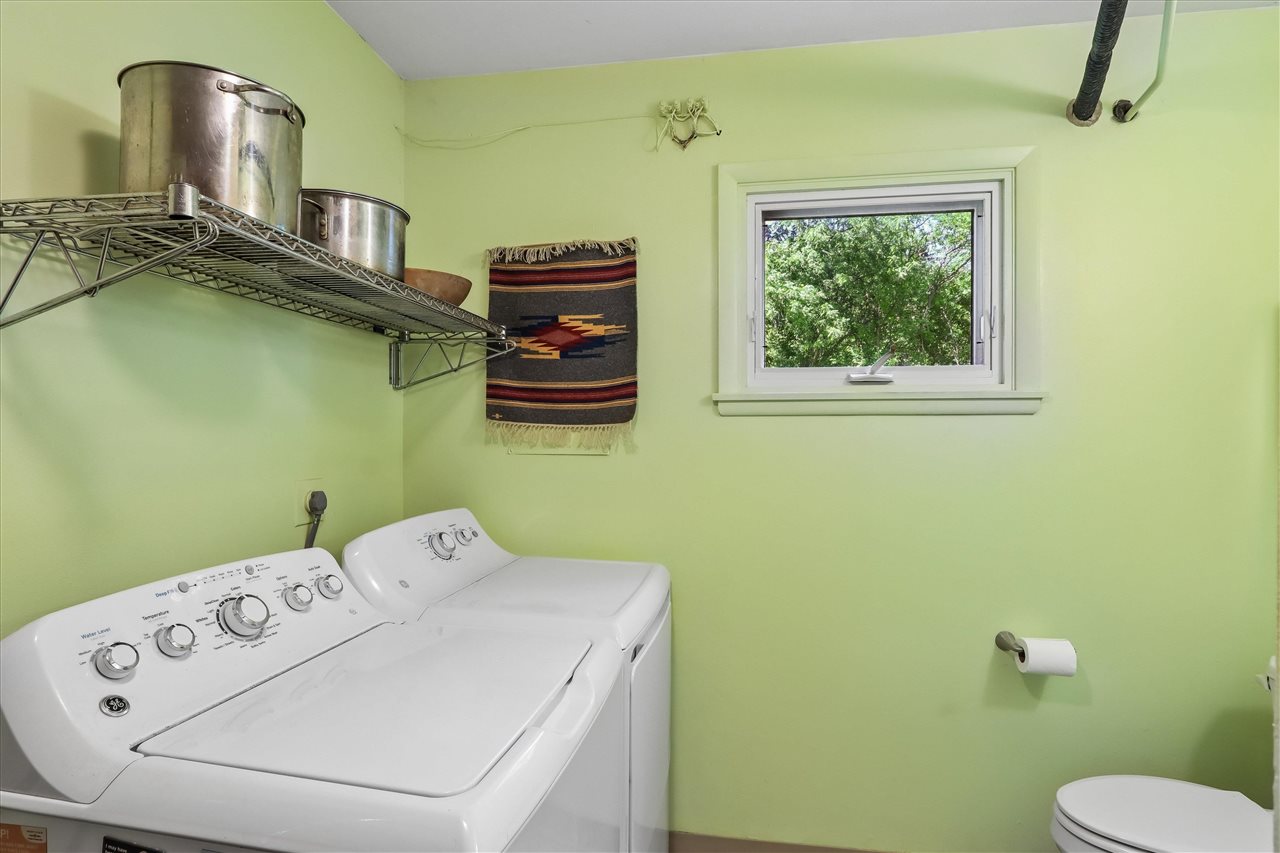1429 Glendale Road Iowa City IA 52245