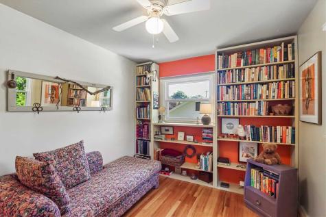 1429 Glendale Road Iowa City IA 52245