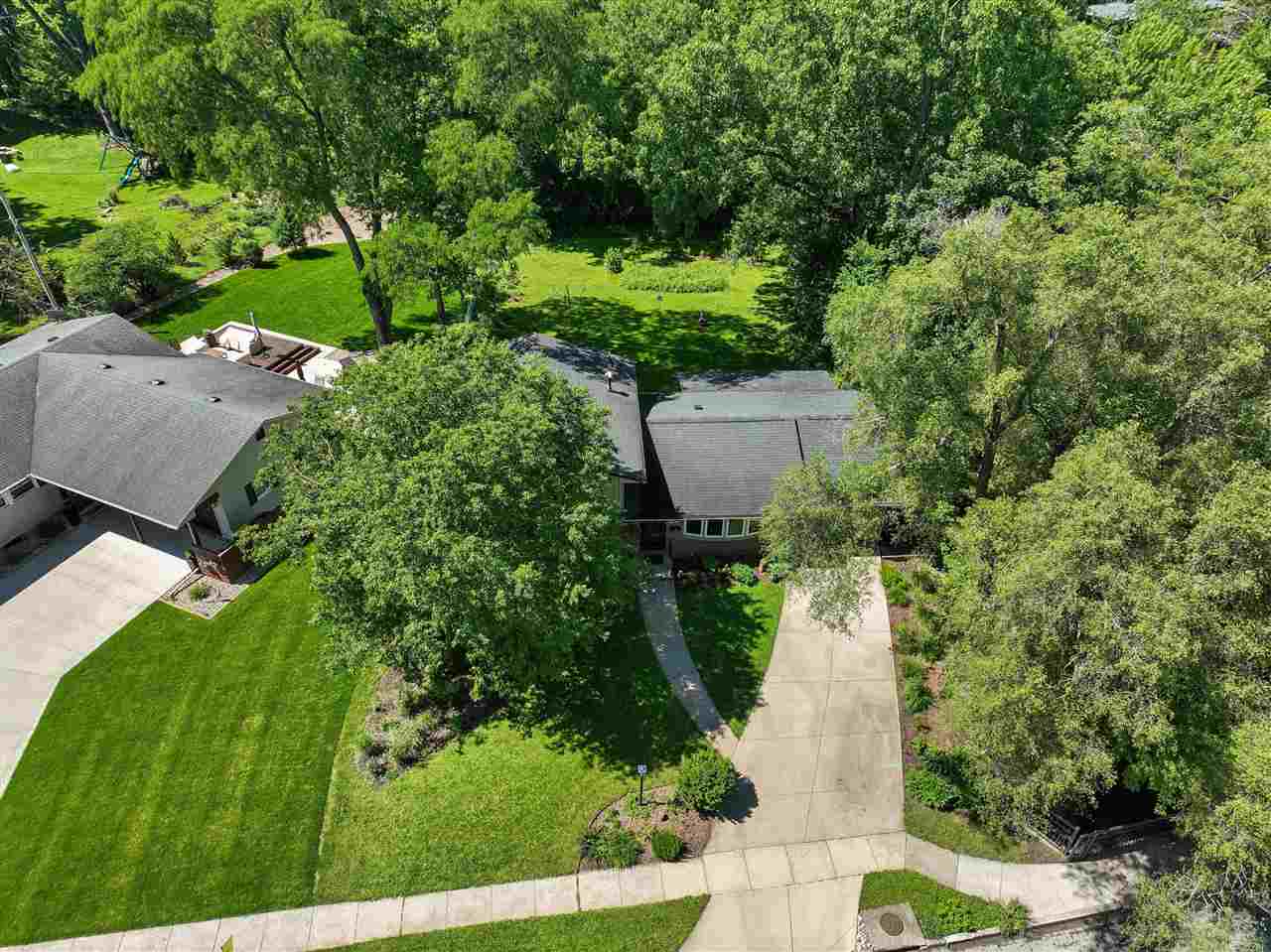 1429 Glendale Road Iowa City IA 52245