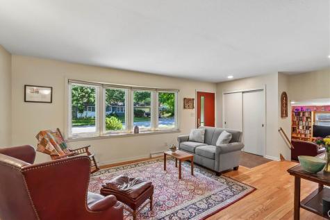 1429 Glendale Road Iowa City IA 52245