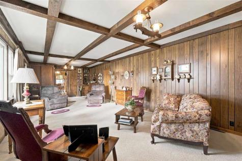 614 N Columbus Street West Liberty IA 52776