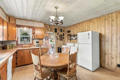 614 N Columbus Street West Liberty IA 52776
