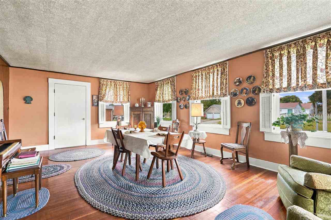 614 N Columbus Street West Liberty IA 52776