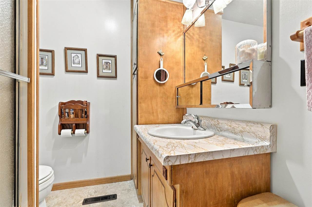 614 N Columbus Street West Liberty IA 52776