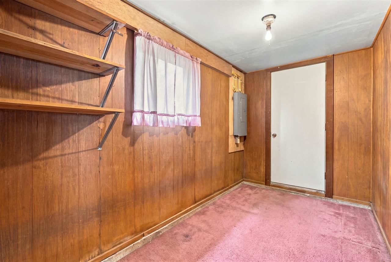 614 N Columbus Street West Liberty IA 52776