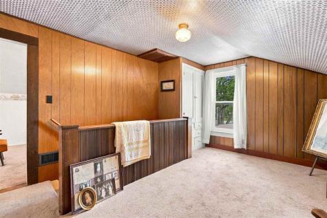 614 N Columbus Street West Liberty IA 52776