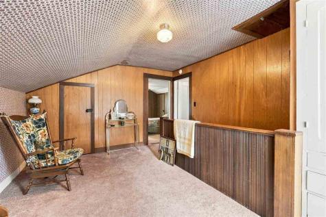 614 N Columbus Street West Liberty IA 52776