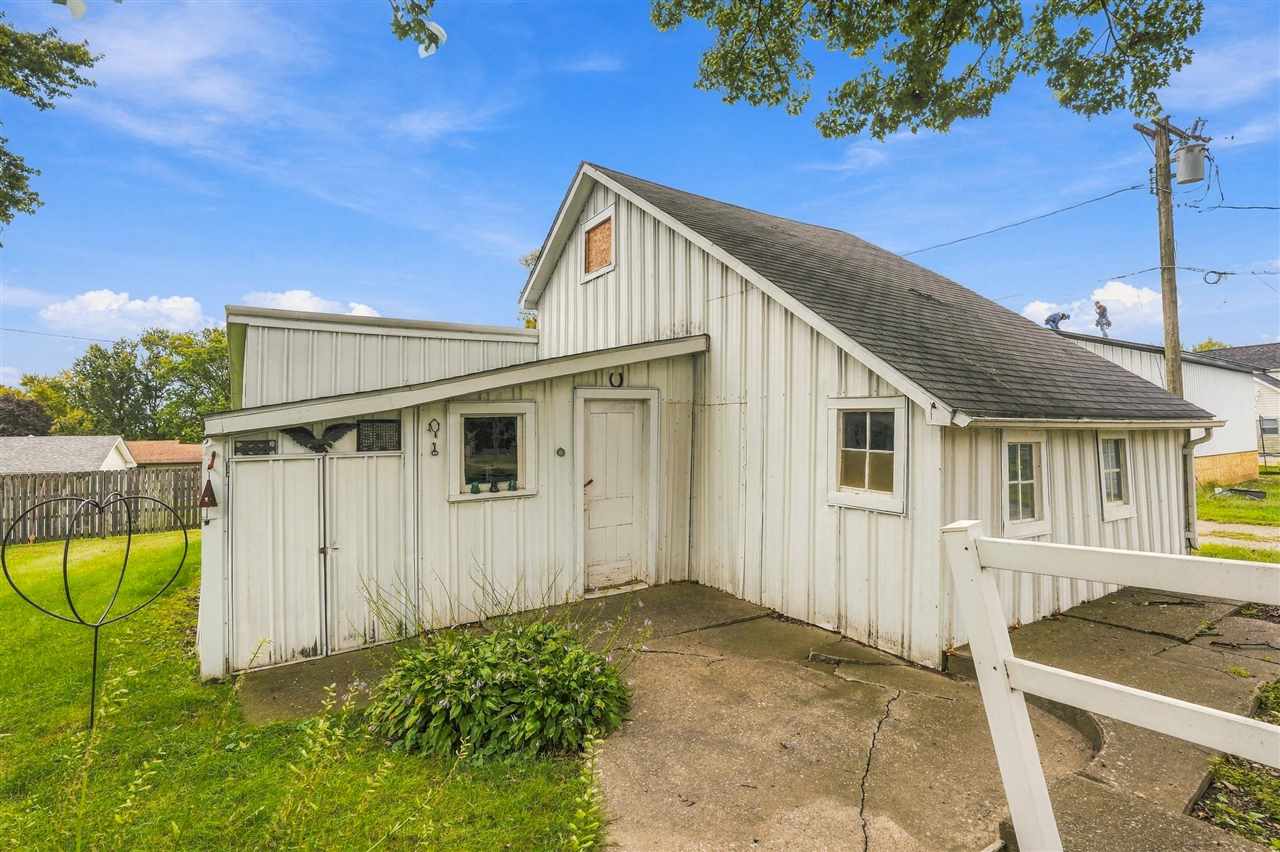 614 N Columbus Street West Liberty IA 52776