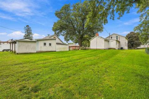 614 N Columbus Street West Liberty IA 52776