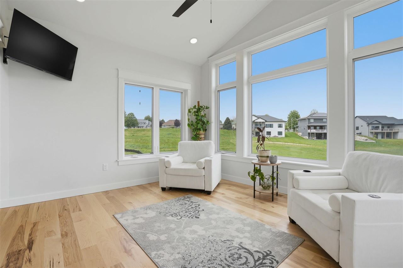 7 Serenity Circle West Branch IA 52358