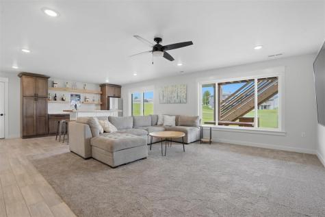 7 Serenity Circle West Branch IA 52358