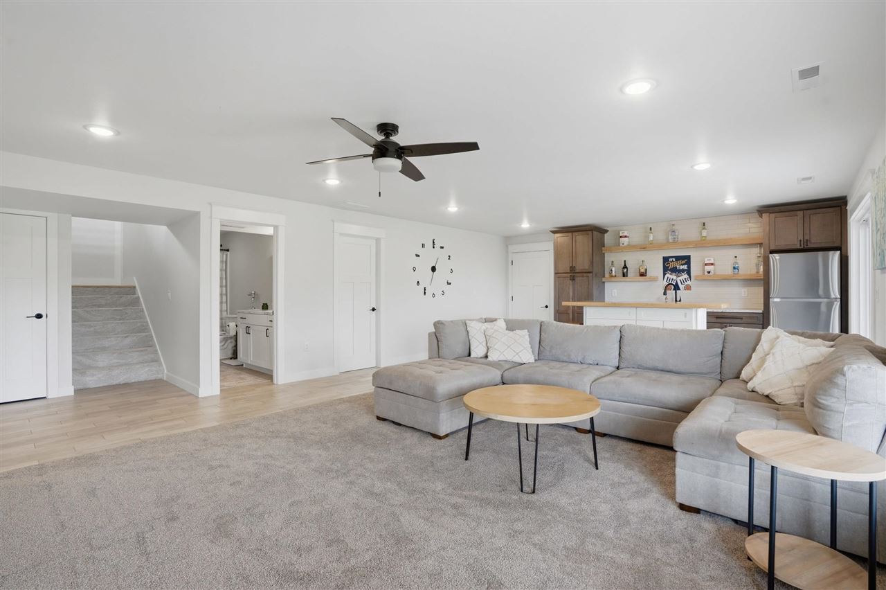 7 Serenity Circle West Branch IA 52358