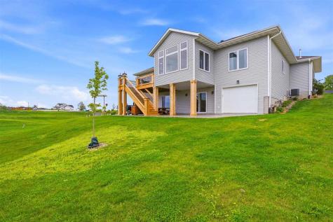 7 Serenity Circle West Branch IA 52358