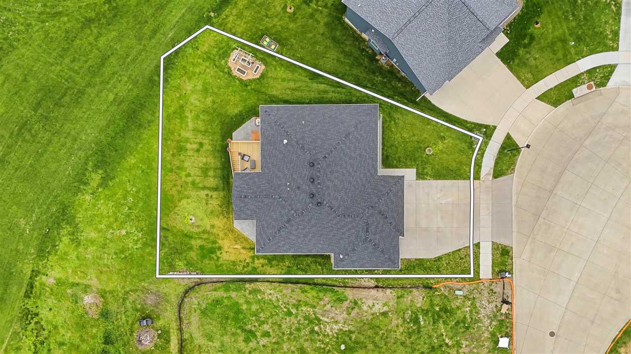 7 Serenity Circle West Branch IA 52358