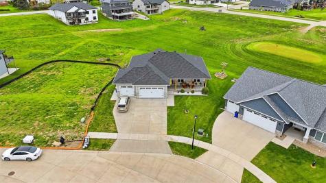 7 Serenity Circle West Branch IA 52358