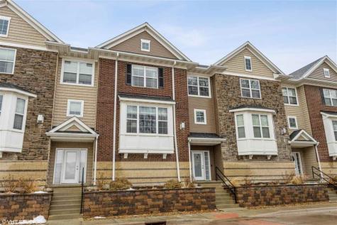 440 3rd Avenue Coralville IA 52241