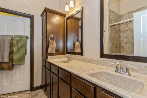 440 3rd Avenue Coralville IA 52241
